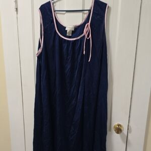 Navy Blue Sleeveless Nightgown with Pink Trim 002